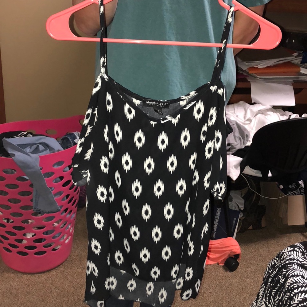 Off shoulder shirt